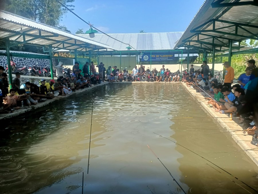 Kolam Pemancingan Ikan